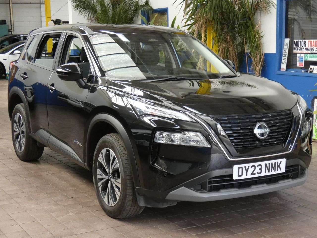 A 2023 NISSAN X-TRAIL 1.5 h e-POWER Acenta Premium SUV 5dr Petrol Hybrid Auto Euro 6 (s/s) (204 p A 2023 NISSAN X-TRAIL 1.5 h e-POWER Acenta Premium SUV 5dr Petrol Hybrid Auto Euro 6 (s/s) (204 p