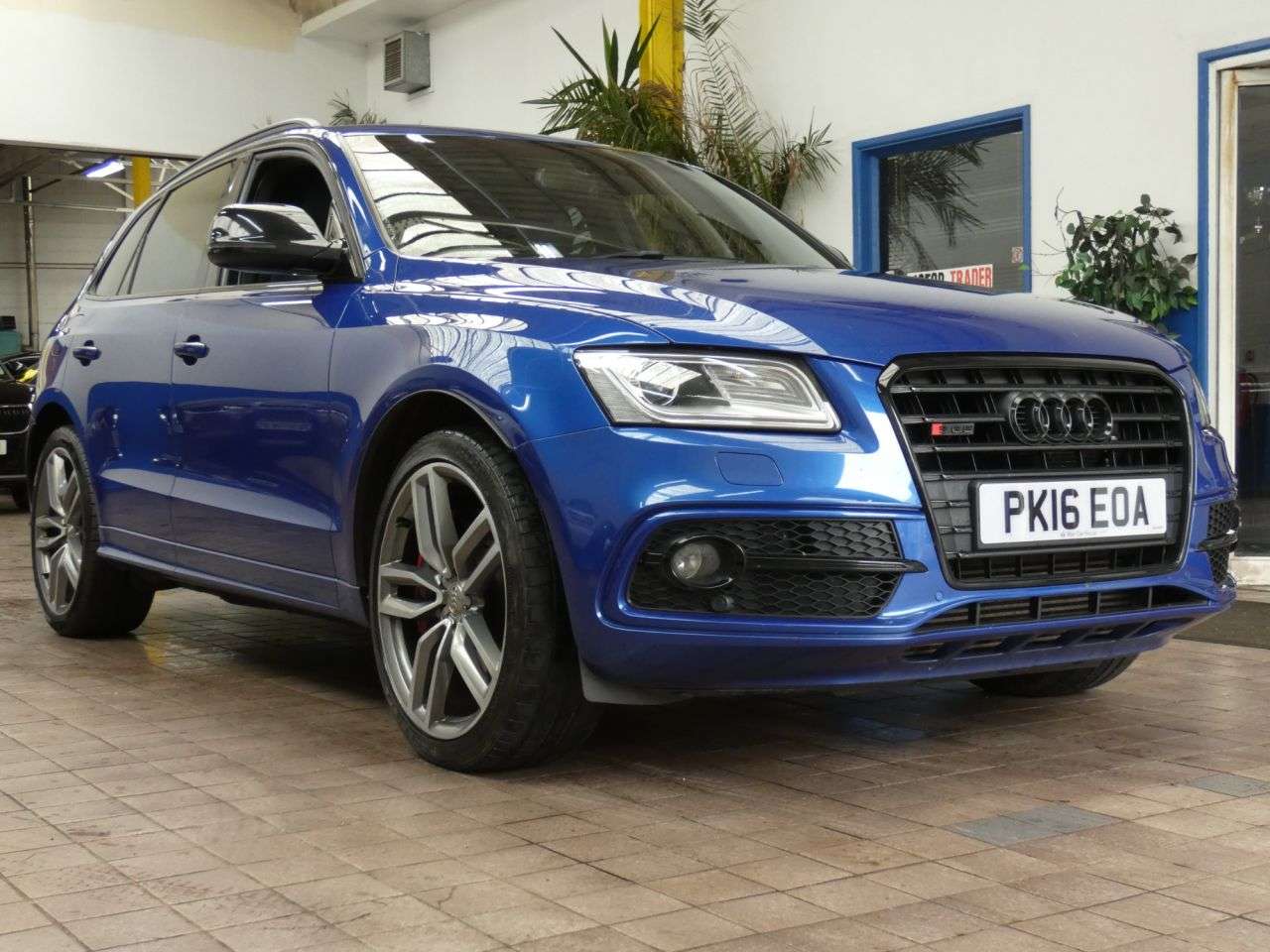 A 2016 AUDI SQ5 3.0 BiTDI V6 Plus SUV 5dr Diesel Tiptronic quattro Euro 6 (s/s) (340 ps) EX A 2016 AUDI SQ5 3.0 BiTDI V6 Plus SUV 5dr Diesel Tiptronic quattro Euro 6 (s/s) (340 ps) EX