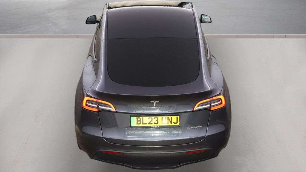 2023 TESLA MODEL Y 2023 TESLA MODEL Y