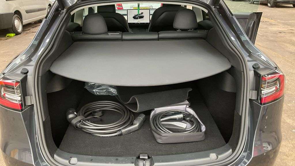 2023 TESLA MODEL Y 2023 TESLA MODEL Y
