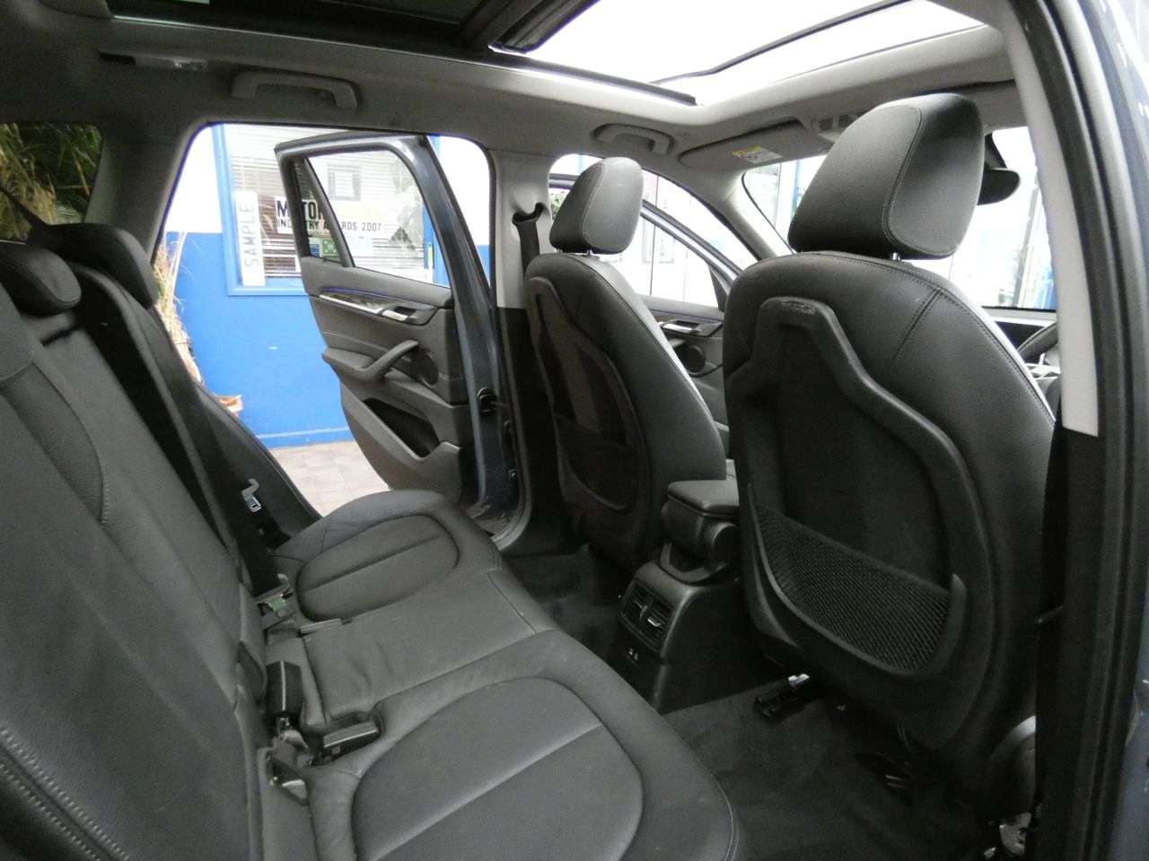 2021 BMW X1 2021 BMW X1