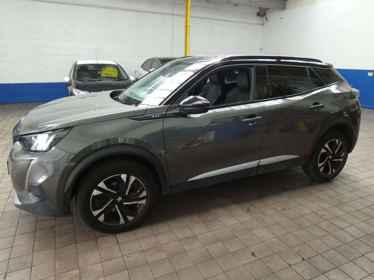 2023 PEUGEOT 2008 2023 PEUGEOT 2008