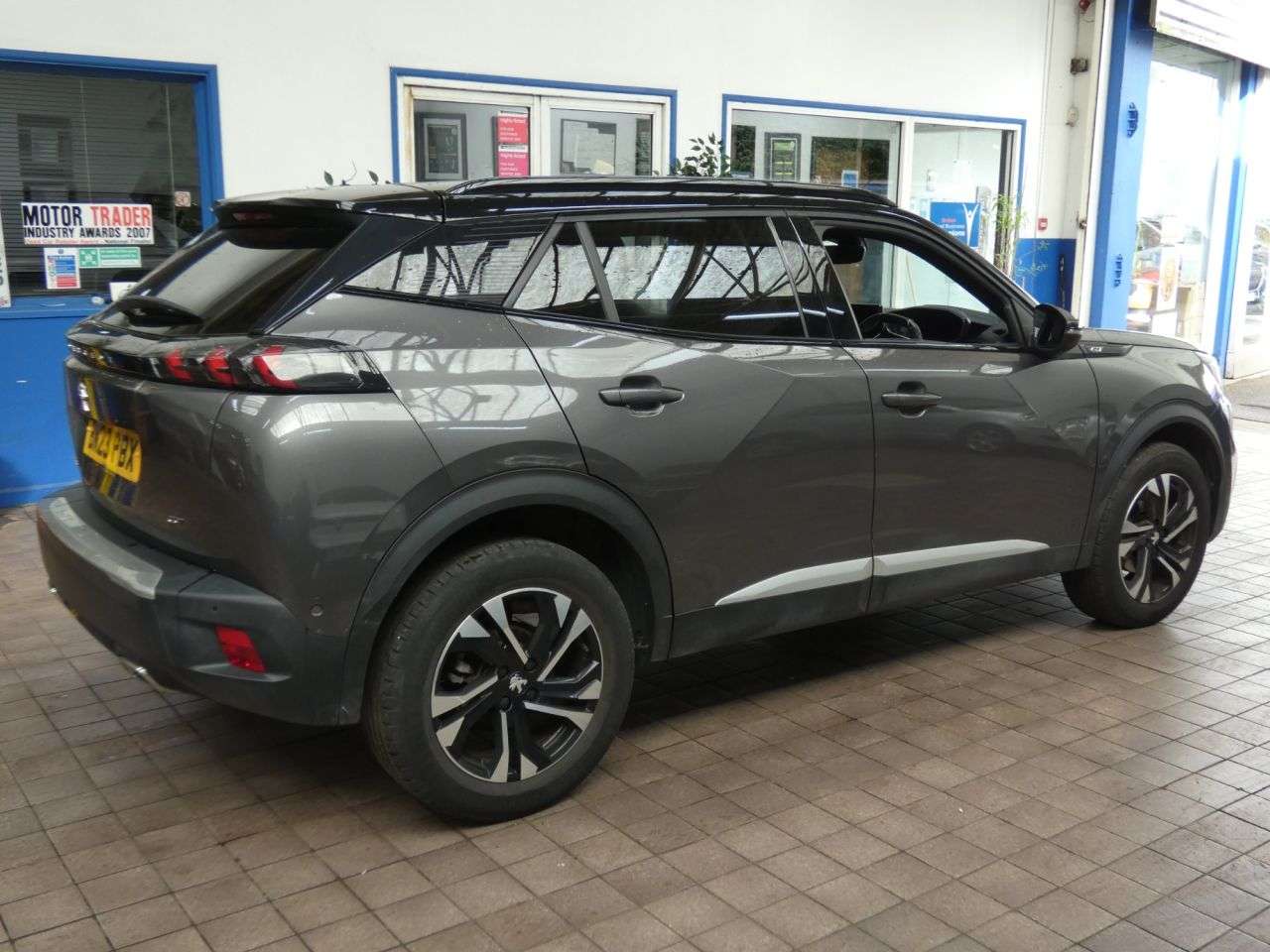 2023 PEUGEOT 2008 2023 PEUGEOT 2008