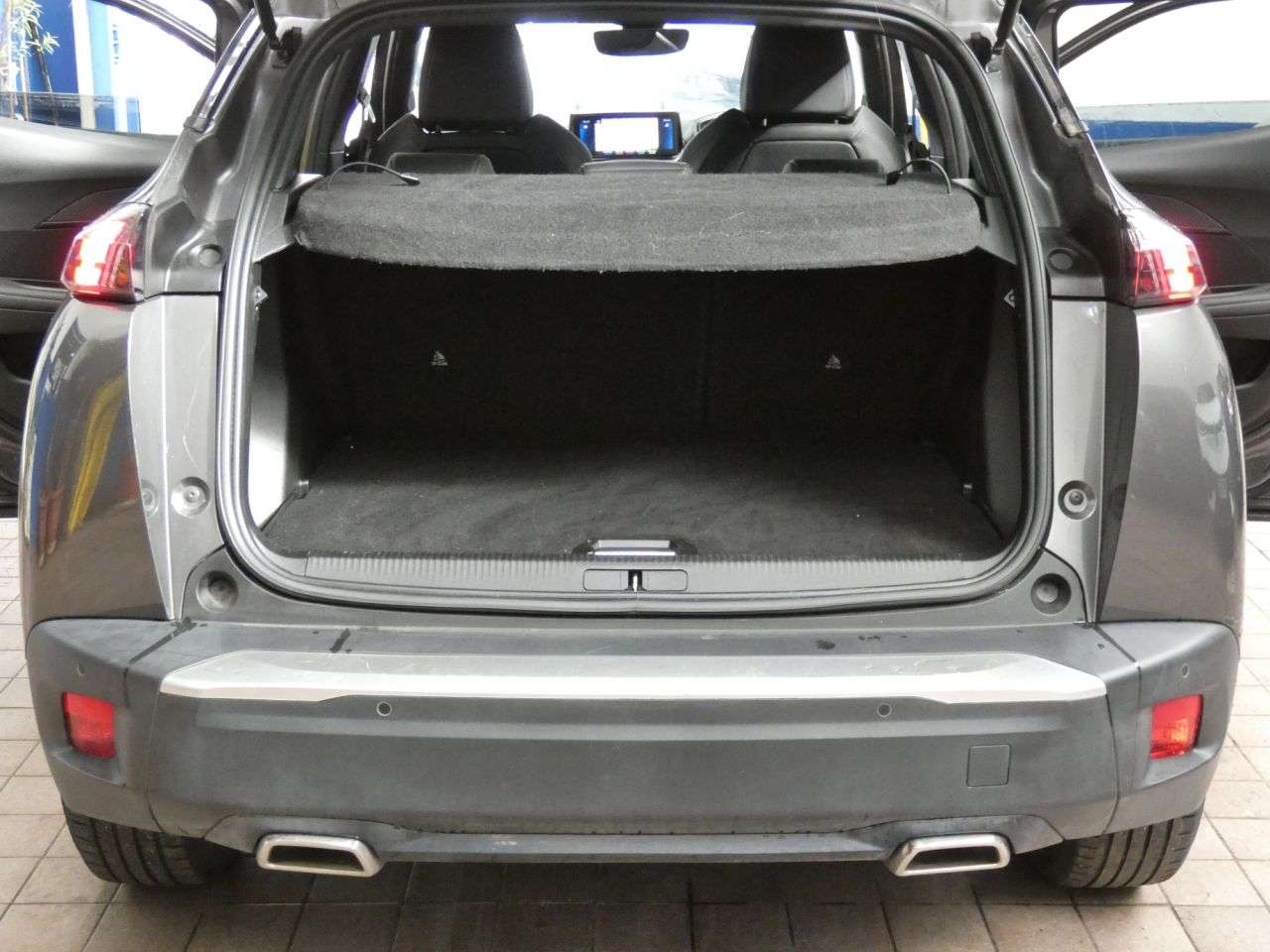 2023 PEUGEOT 2008 2023 PEUGEOT 2008