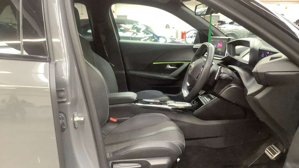 2025 PEUGEOT 2008 2025 PEUGEOT 2008
