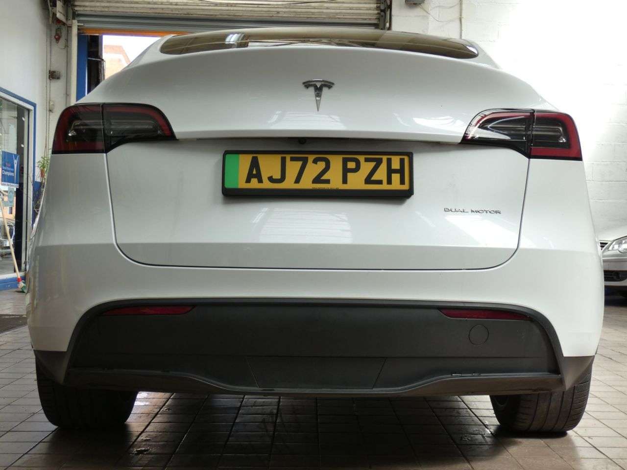 2022 TESLA MODEL Y 2022 TESLA MODEL Y