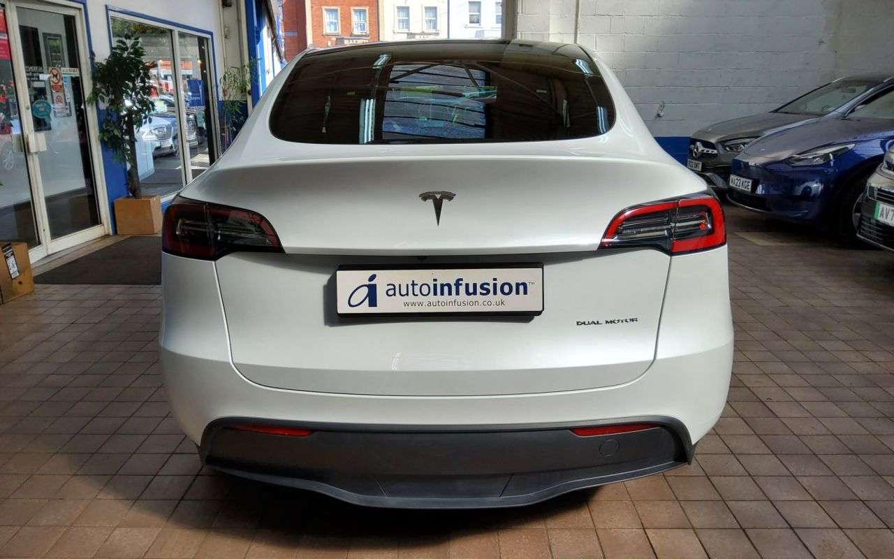 2022 TESLA MODEL Y 2022 TESLA MODEL Y