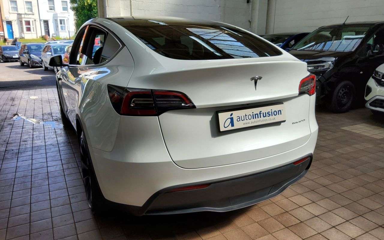 2022 TESLA MODEL Y 2022 TESLA MODEL Y