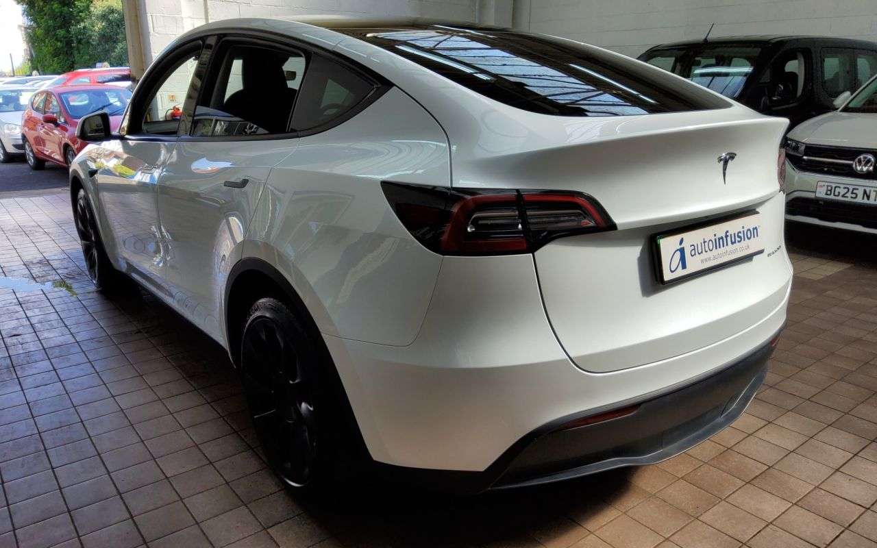 2022 TESLA MODEL Y 2022 TESLA MODEL Y