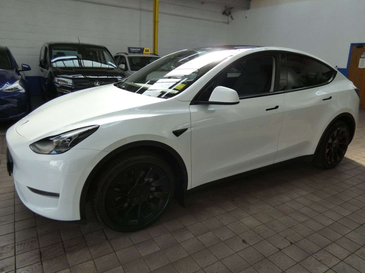 2022 TESLA MODEL Y 2022 TESLA MODEL Y