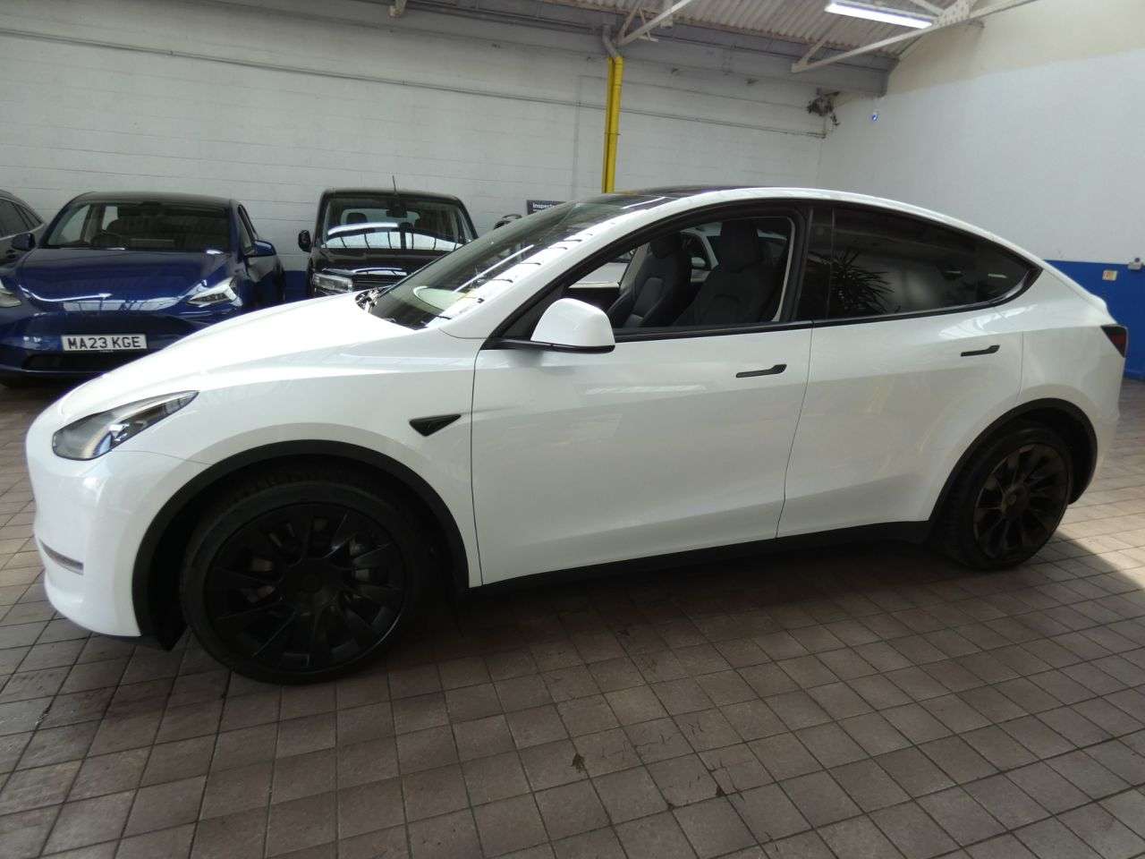 2022 TESLA MODEL Y 2022 TESLA MODEL Y