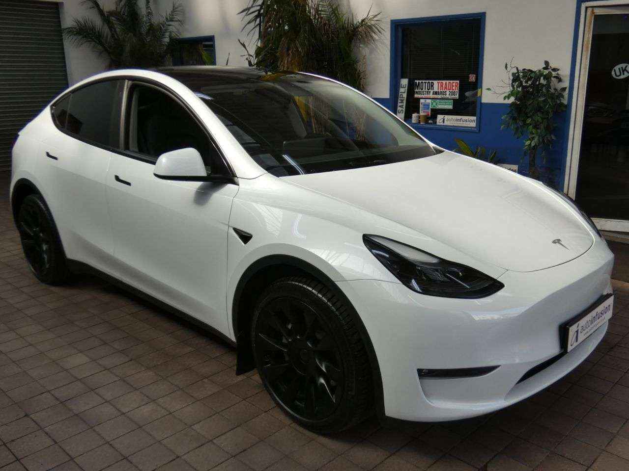 2022 TESLA MODEL Y 2022 TESLA MODEL Y