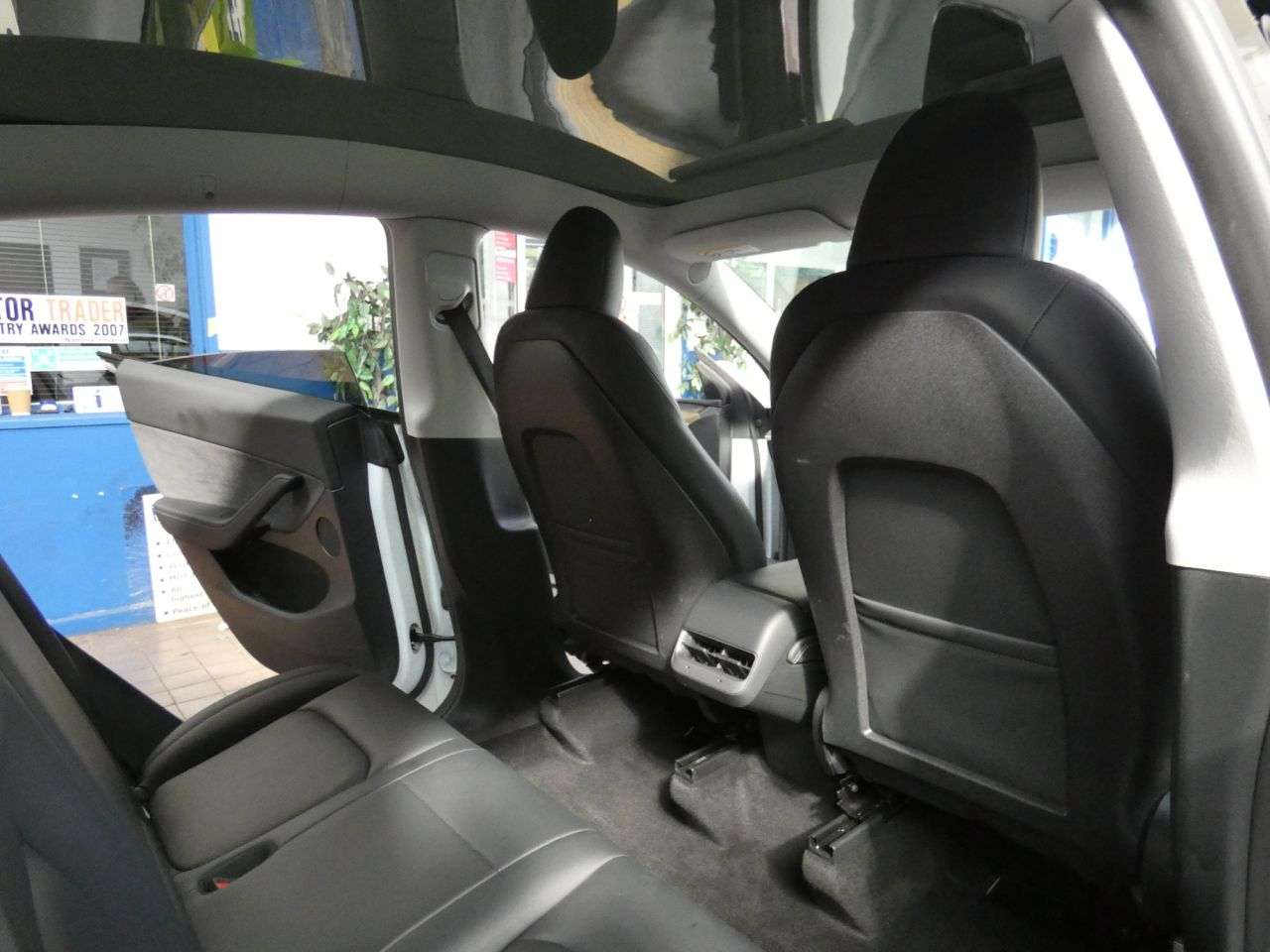 2022 TESLA MODEL Y 2022 TESLA MODEL Y