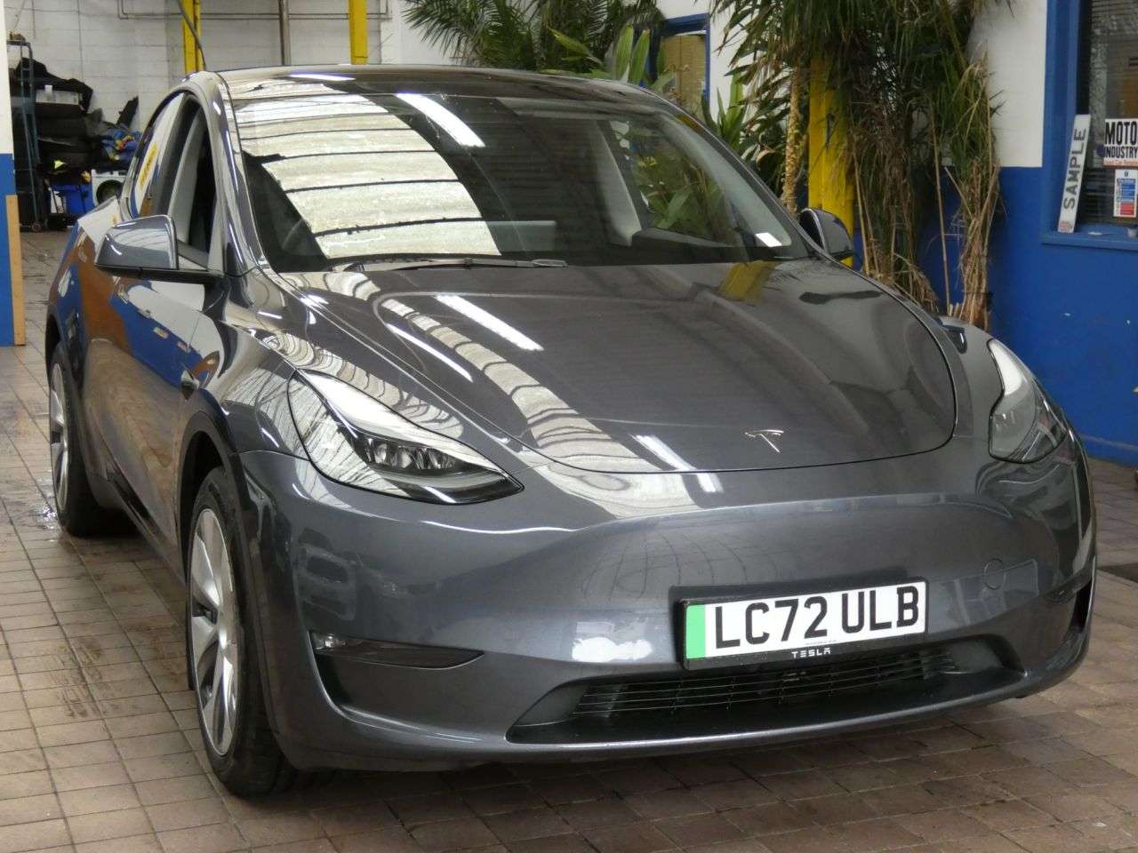 2022 TESLA MODEL Y 2022 TESLA MODEL Y