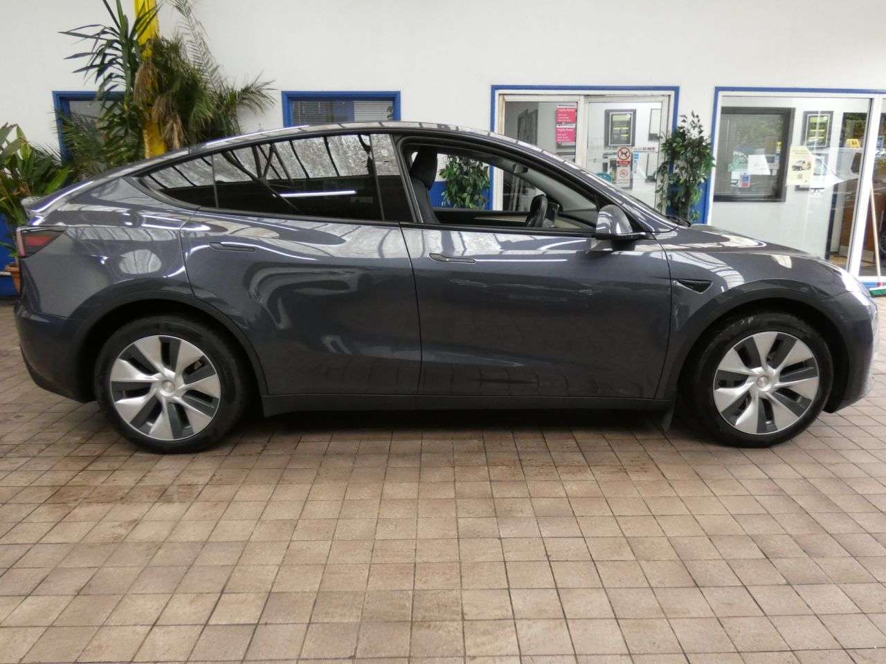 2022 TESLA MODEL Y 2022 TESLA MODEL Y