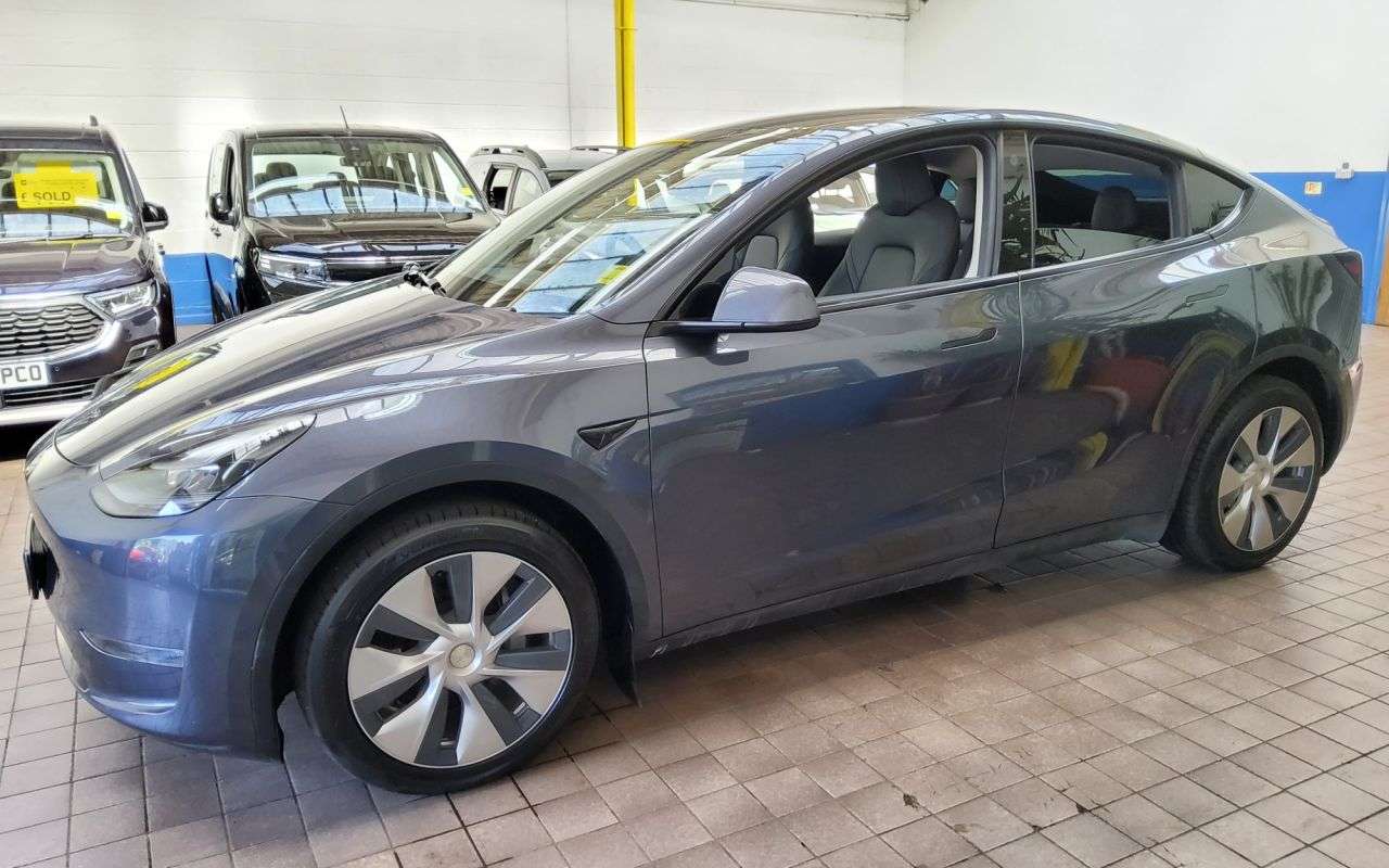 2022 TESLA MODEL Y 2022 TESLA MODEL Y