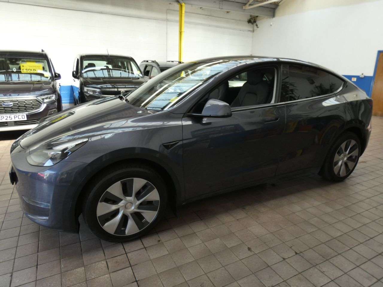 2022 TESLA MODEL Y 2022 TESLA MODEL Y