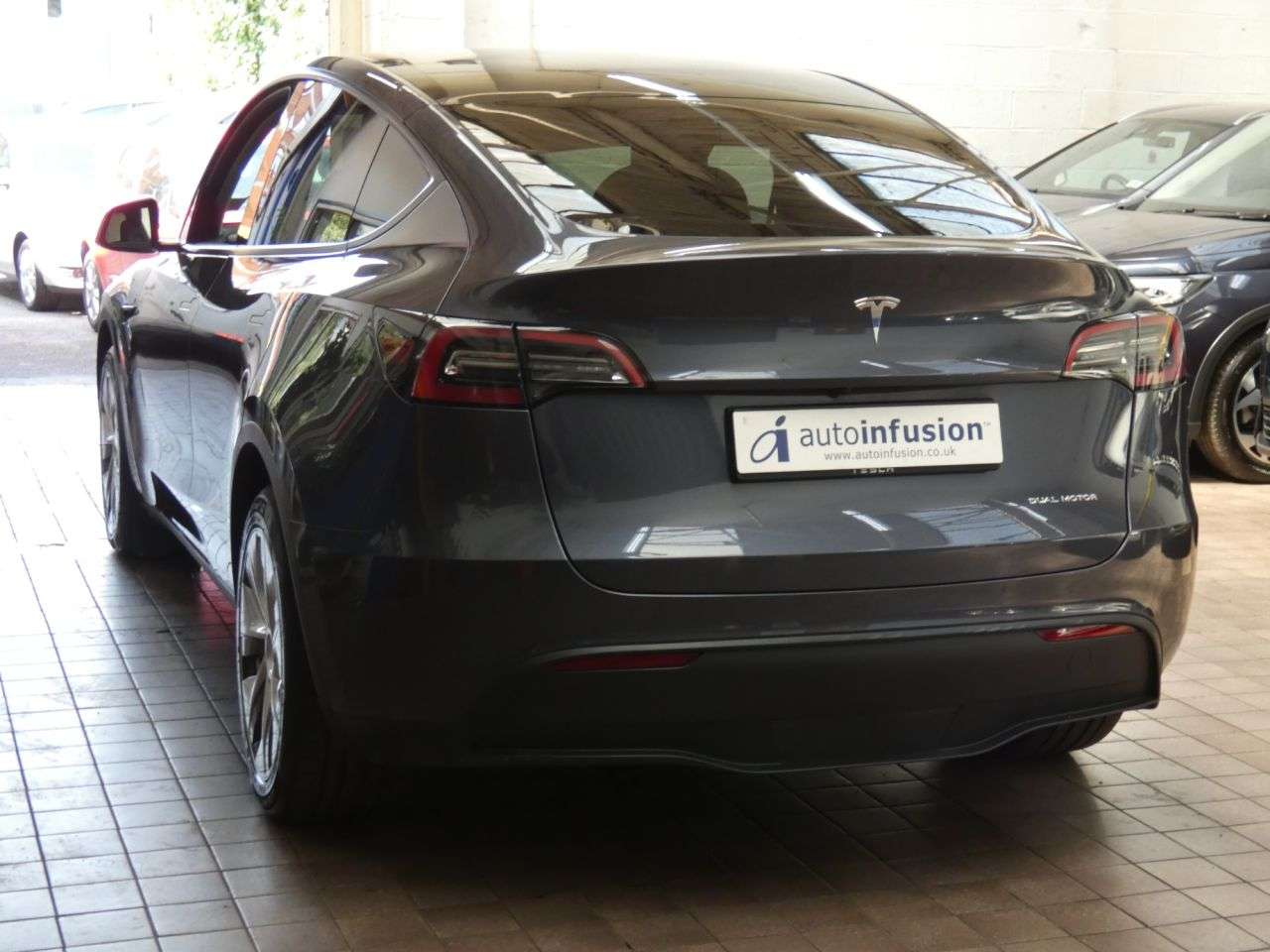 2022 TESLA MODEL Y 2022 TESLA MODEL Y