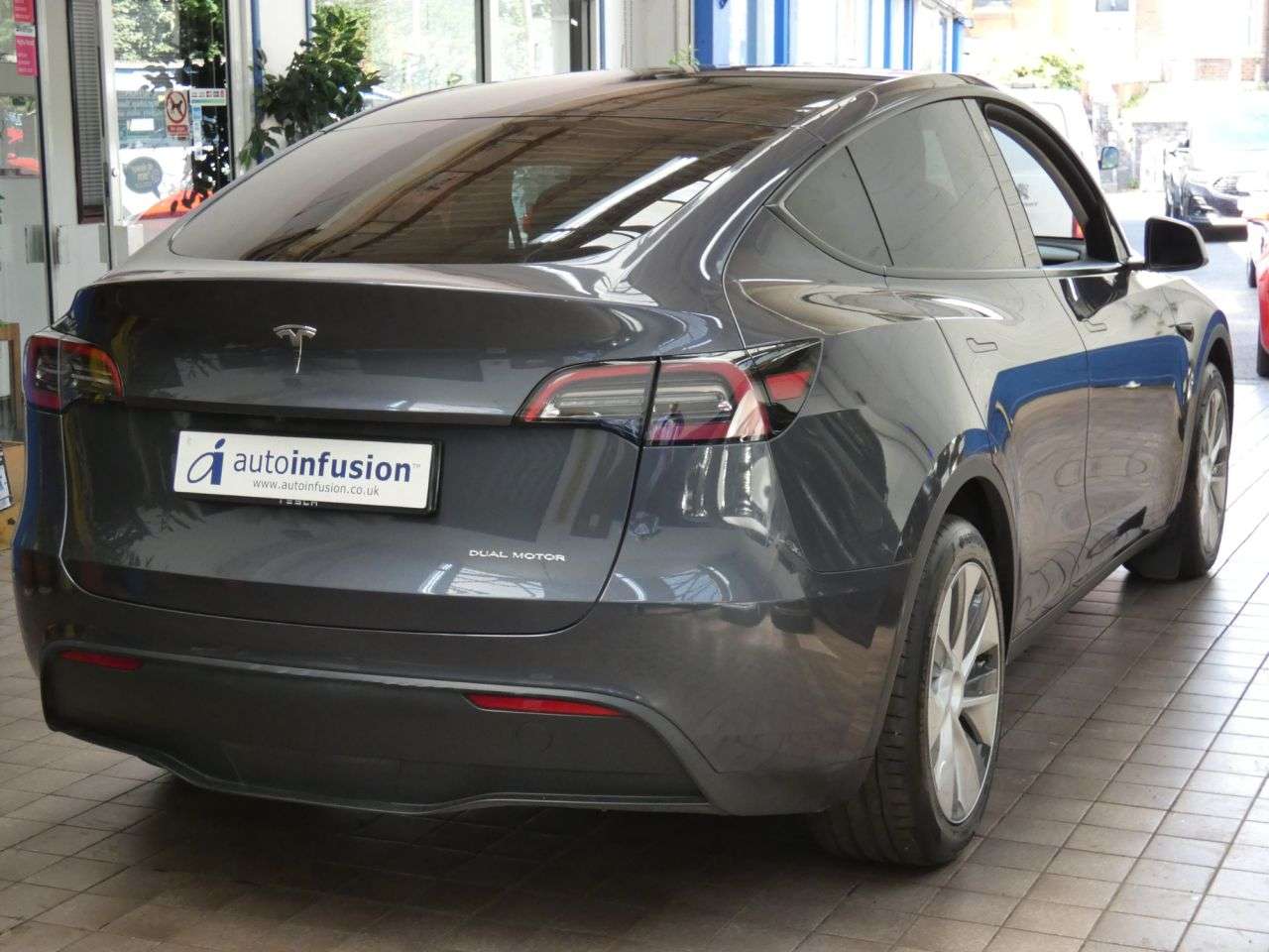 2022 TESLA MODEL Y 2022 TESLA MODEL Y