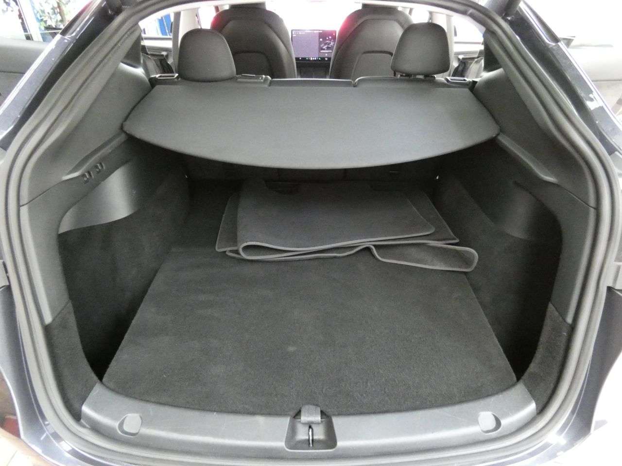 2022 TESLA MODEL Y 2022 TESLA MODEL Y