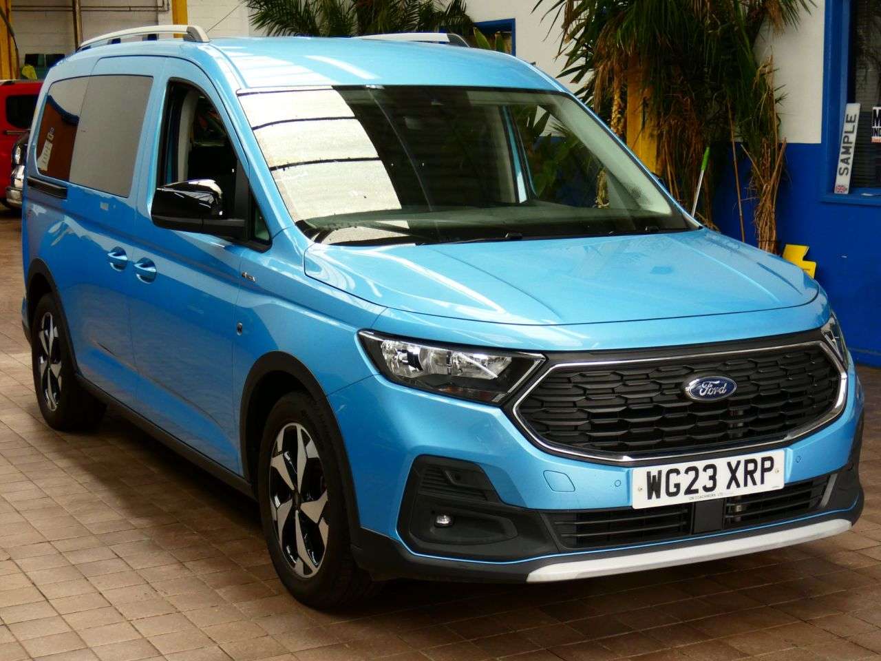A 2023 FORD GRAND TOURNEO CONNECT 1.5 EcoBoost Active MPV 5dr Petrol Manual Euro 6 (s/s) (114 ps) SAT NAV HEA A 2023 FORD GRAND TOURNEO CONNECT 1.5 EcoBoost Active MPV 5dr Petrol Manual Euro 6 (s/s) (114 ps) SAT NAV HEA