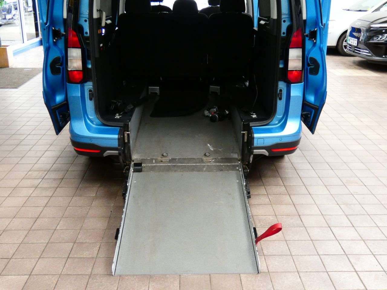 2023 FORD GRAND TOURNEO CONNECT 2023 FORD GRAND TOURNEO CONNECT