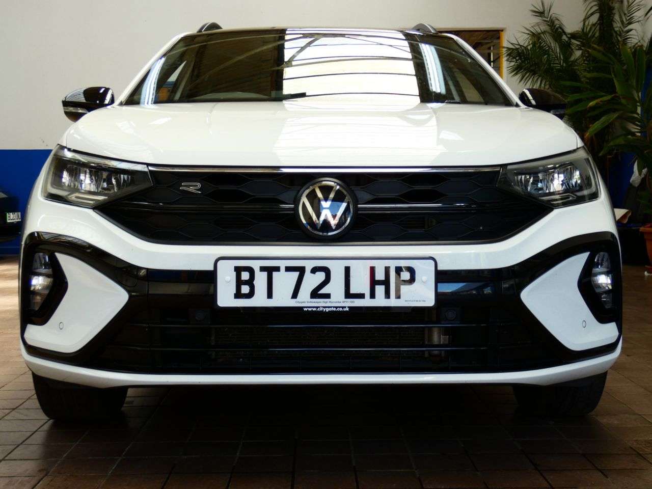 A 2023 VOLKSWAGEN TAIGO 1.5 TSI R-Line SUV 5dr Petrol DSG Euro 6 (s/s) (150 ps) 1 OWNER SERVICE HIS A 2023 VOLKSWAGEN TAIGO 1.5 TSI R-Line SUV 5dr Petrol DSG Euro 6 (s/s) (150 ps) 1 OWNER SERVICE HIS