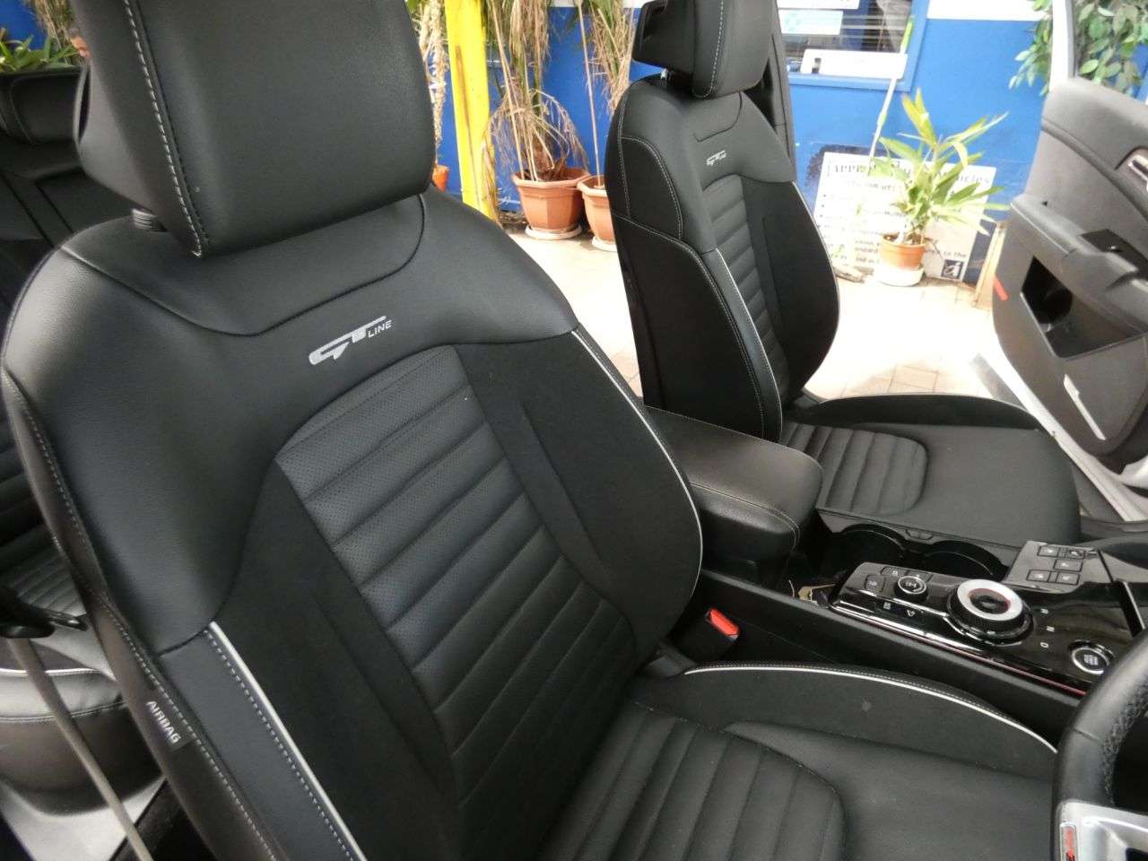 2023 KIA SPORTAGE 2023 KIA SPORTAGE