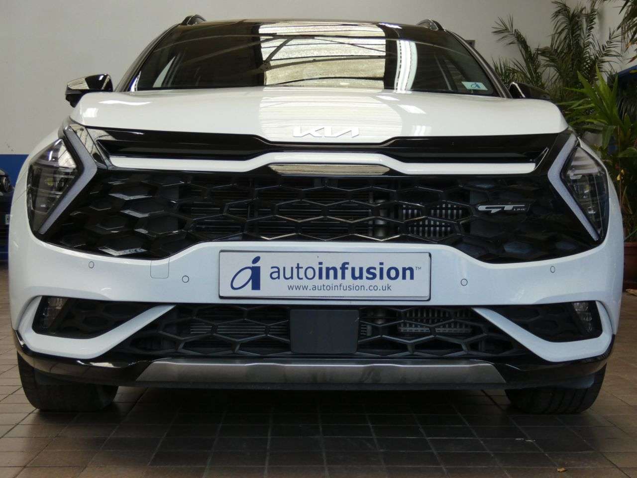 A 2023 KIA SPORTAGE 1.6 T-GDi MHEV GT-Line S SUV 5dr Petrol Hybrid DCT AWD Euro 6 (s/s) (148 bh A 2023 KIA SPORTAGE 1.6 T-GDi MHEV GT-Line S SUV 5dr Petrol Hybrid DCT AWD Euro 6 (s/s) (148 bh