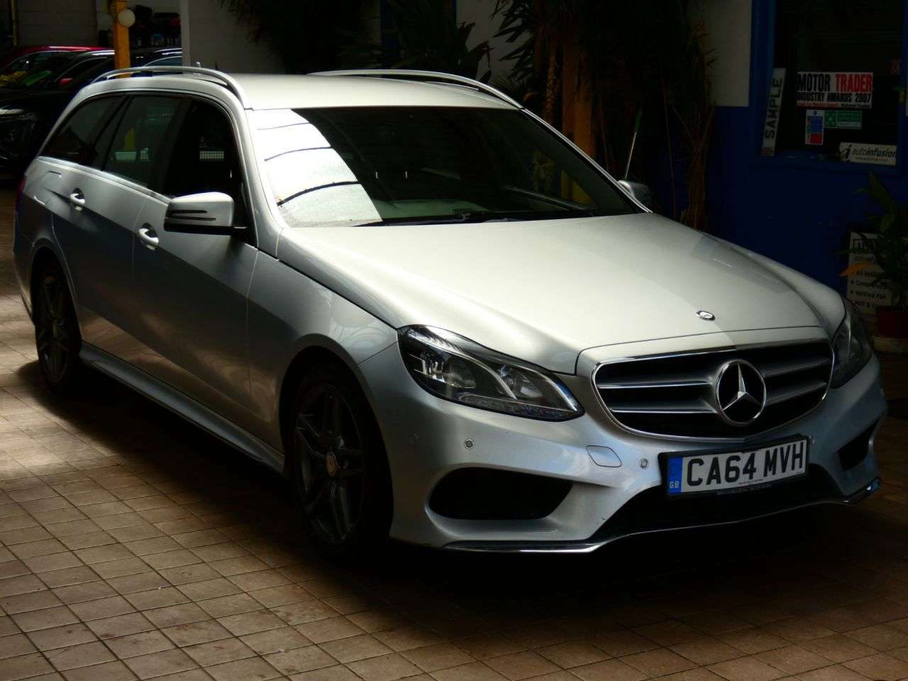 A 2015 MERCEDES-BENZ E CLASS 3.0 E350 V6 BlueTEC AMG Sport Estate 5dr Diesel G-Tronic+ Euro 6 (s/s) (252 A 2015 MERCEDES-BENZ E CLASS 3.0 E350 V6 BlueTEC AMG Sport Estate 5dr Diesel G-Tronic+ Euro 6 (s/s) (252