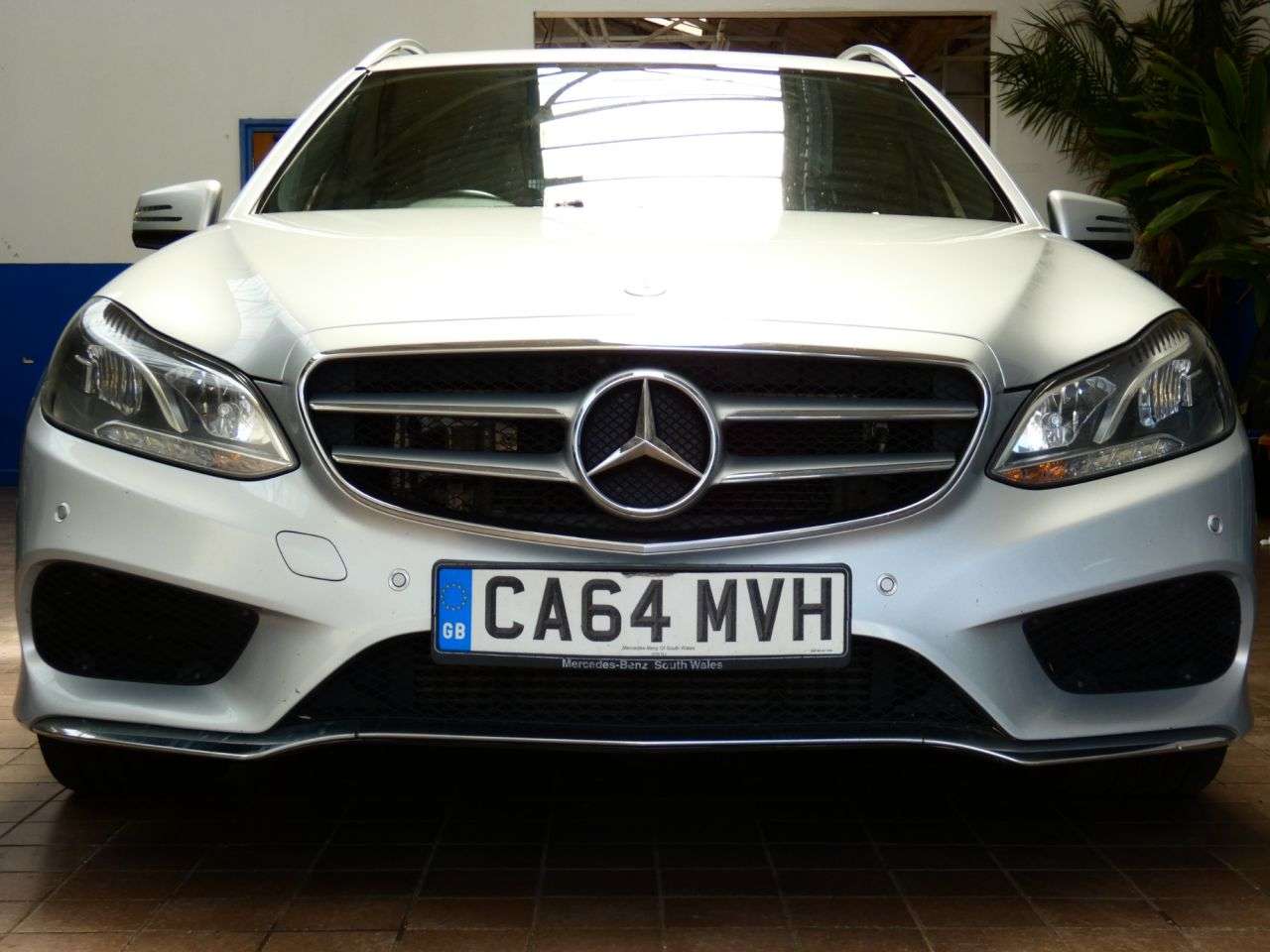 A 2015 MERCEDES-BENZ E CLASS 3.0 E350 V6 BlueTEC AMG Sport Estate 5dr Diesel G-Tronic+ Euro 6 (s/s) (252 A 2015 MERCEDES-BENZ E CLASS 3.0 E350 V6 BlueTEC AMG Sport Estate 5dr Diesel G-Tronic+ Euro 6 (s/s) (252