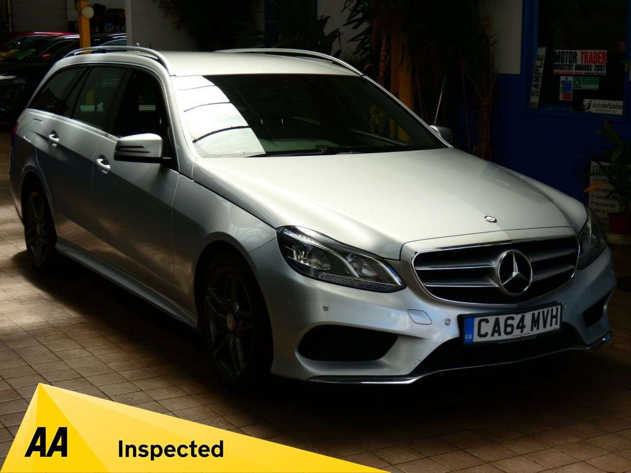 A 2015 MERCEDES-BENZ E CLASS 3.0 E350 V6 BlueTEC AMG Sport Estate 5dr Diesel G-Tronic+ Euro 6 (s/s) (252 A 2015 MERCEDES-BENZ E CLASS 3.0 E350 V6 BlueTEC AMG Sport Estate 5dr Diesel G-Tronic+ Euro 6 (s/s) (252