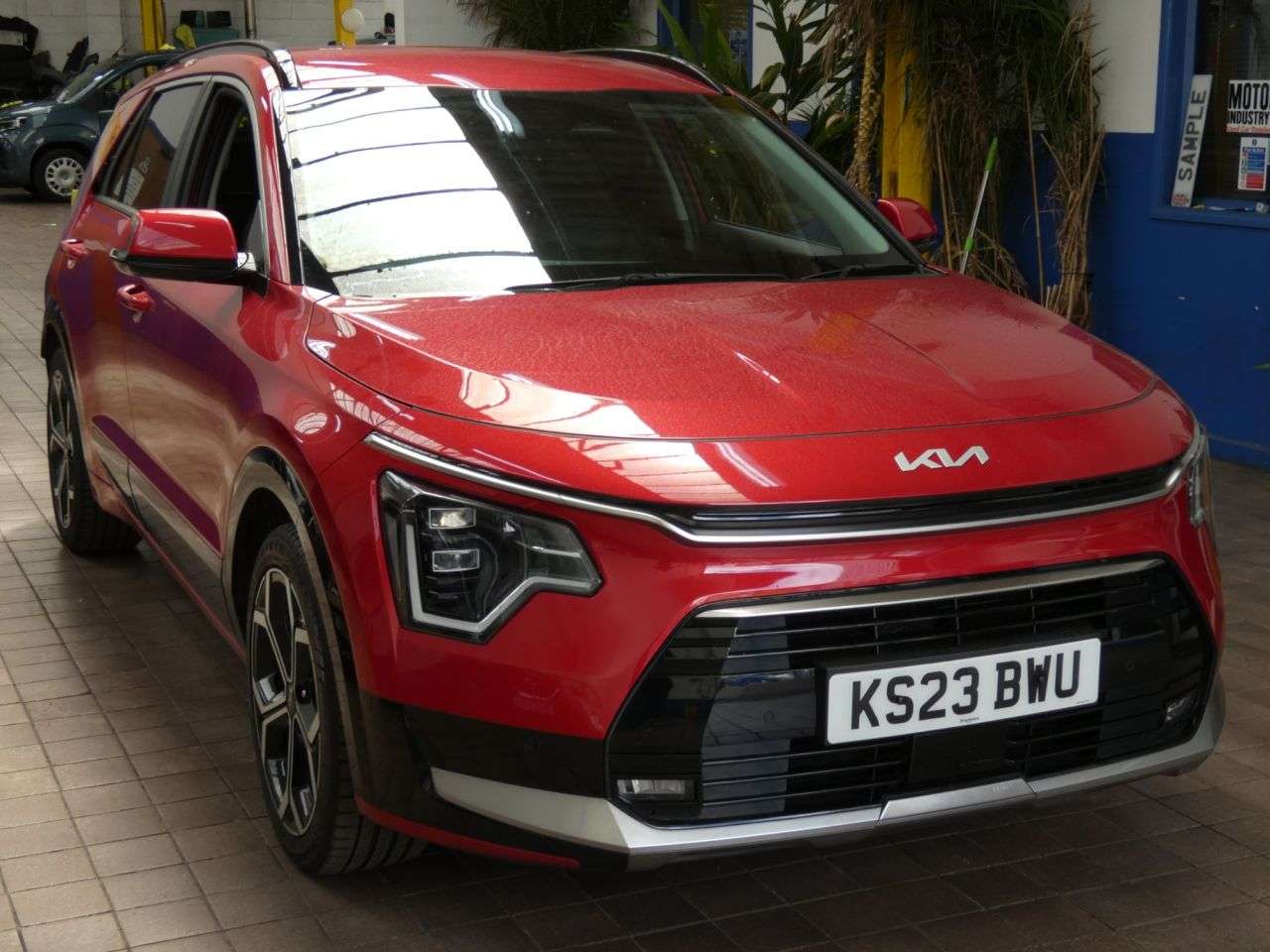 2023 KIA NIRO 2023 KIA NIRO