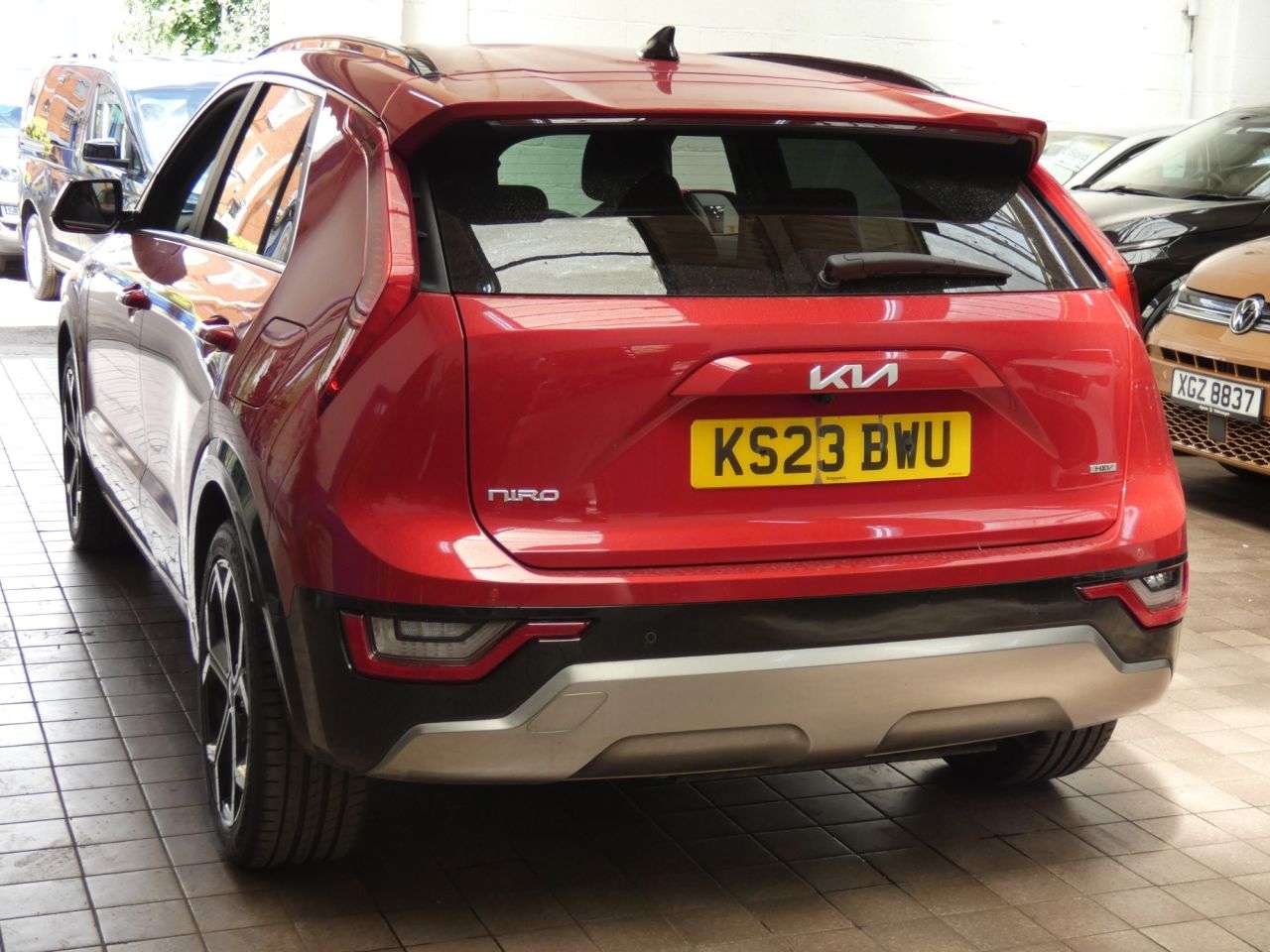 2023 KIA NIRO 2023 KIA NIRO