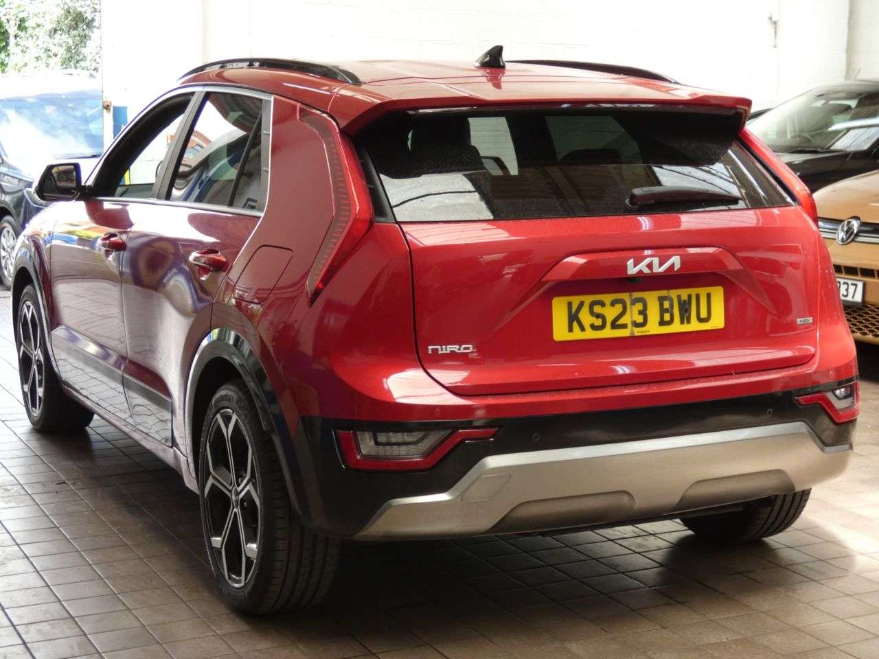 2023 KIA NIRO 2023 KIA NIRO