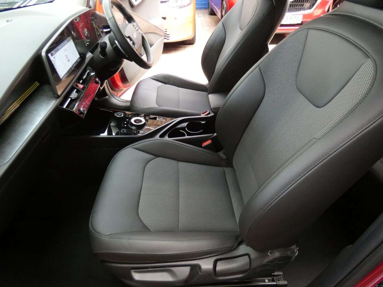 2023 KIA NIRO 2023 KIA NIRO