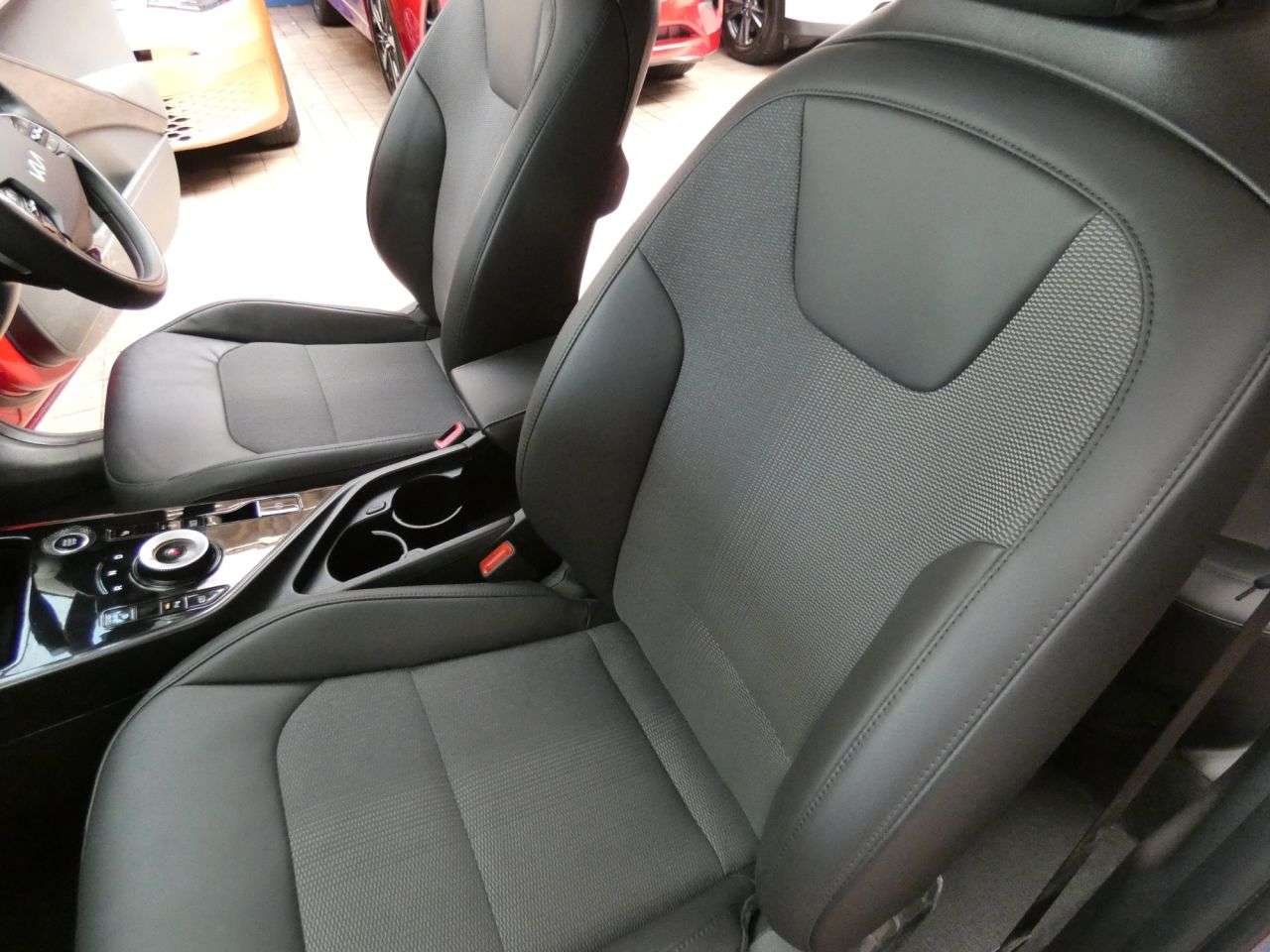 2023 KIA NIRO 2023 KIA NIRO