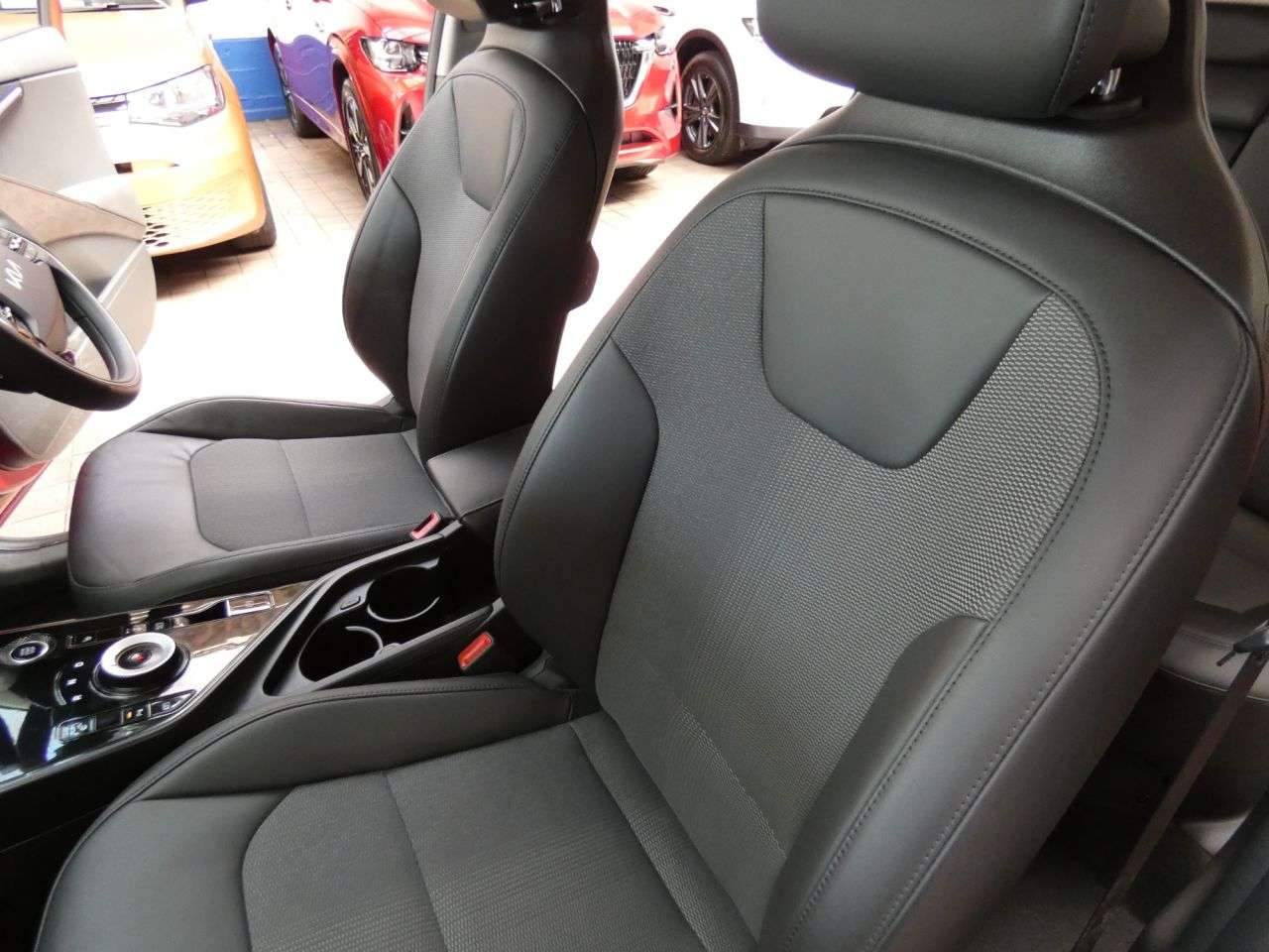 2023 KIA NIRO 2023 KIA NIRO
