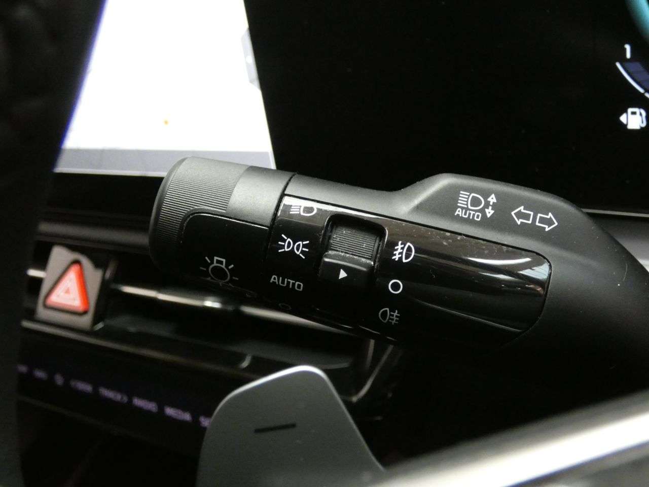 2023 KIA NIRO 2023 KIA NIRO