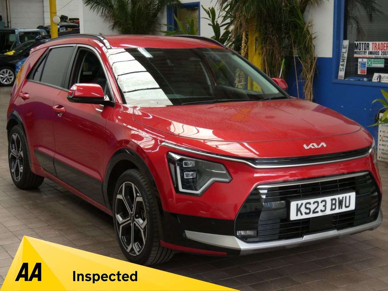 A 2023 KIA NIRO 1.6h GDi 3 SUV 5dr Petrol Hybrid DCT Euro 6 (s/s) (139 bhp) LOW MILES 1 OWN A 2023 KIA NIRO 1.6h GDi 3 SUV 5dr Petrol Hybrid DCT Euro 6 (s/s) (139 bhp) LOW MILES 1 OWN