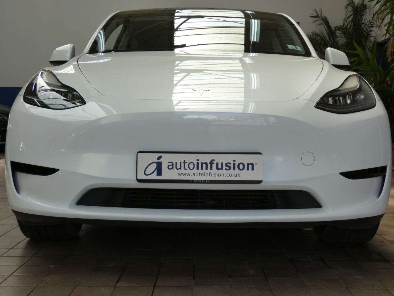 A 2022 TESLA MODEL Y SUV 5dr Electric Auto RWD (346 ps) GENUINE LOW MILES 1 OWNER WARRANTY A 2022 TESLA MODEL Y SUV 5dr Electric Auto RWD (346 ps) GENUINE LOW MILES 1 OWNER WARRANTY