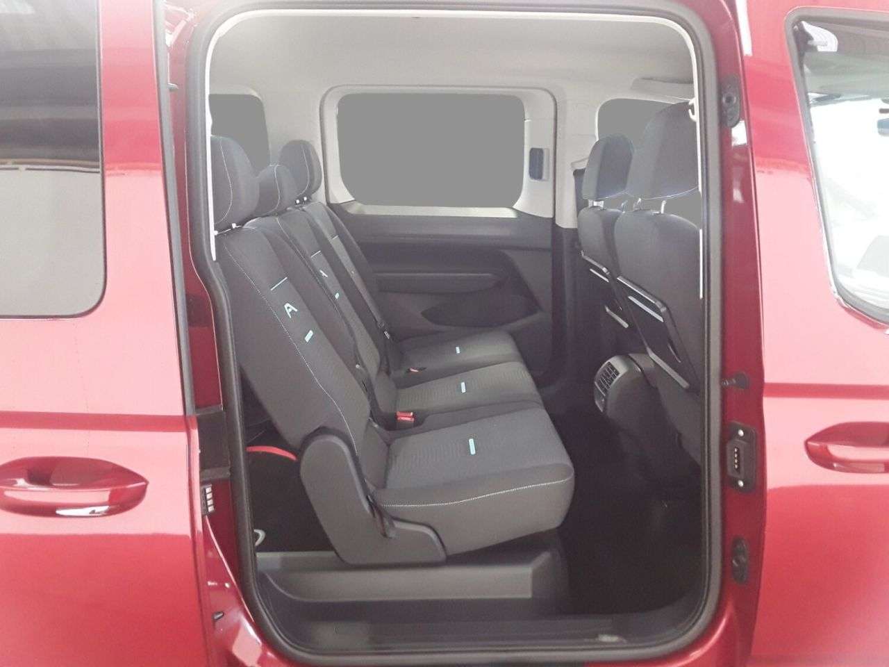 2023 FORD GRAND TOURNEO CONNECT 2023 FORD GRAND TOURNEO CONNECT
