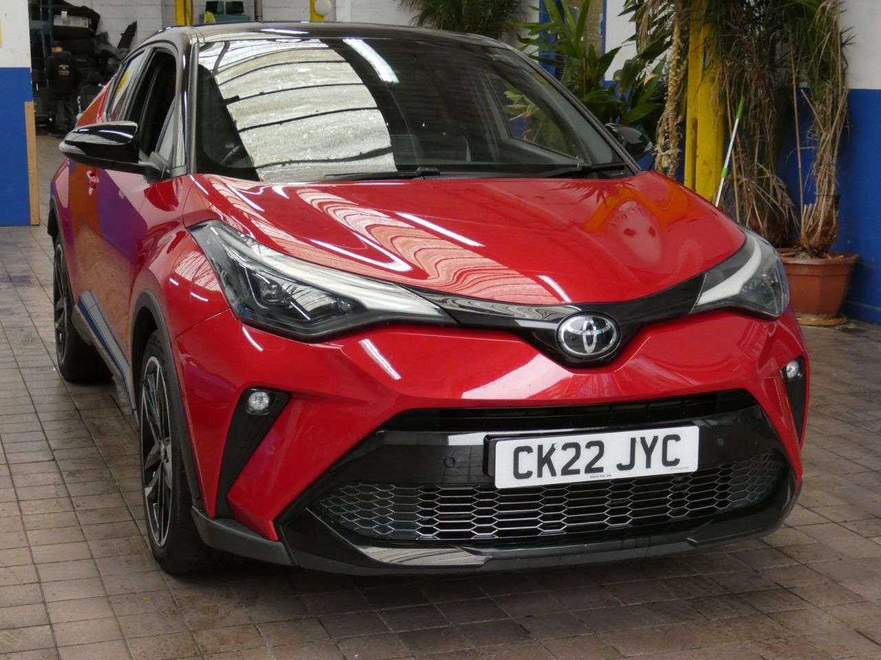 2022 TOYOTA C-HR 2022 TOYOTA C-HR