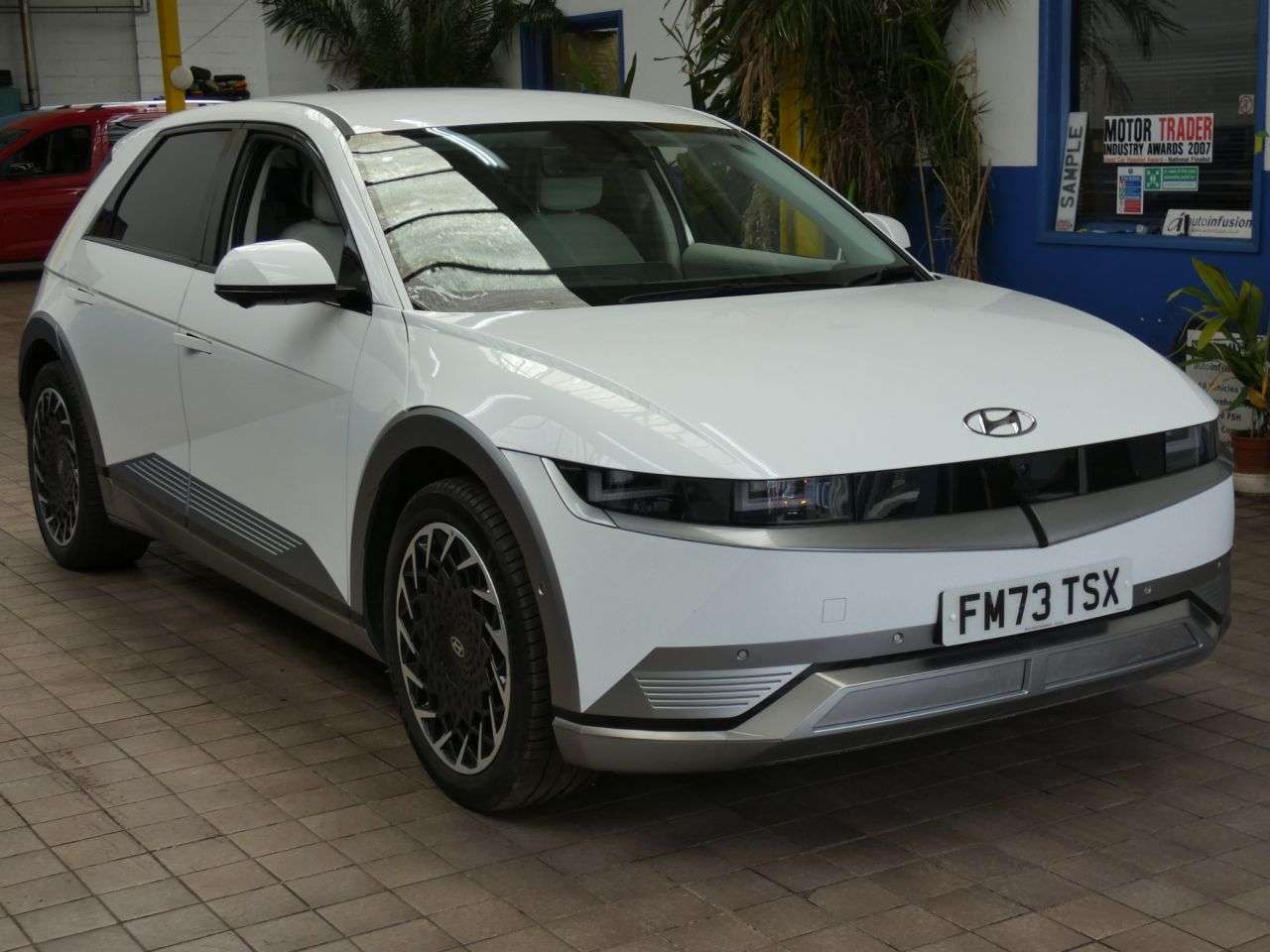 A 2023 HYUNDAI IONIQ 5 77kWh Ultimate Hatchback 5dr Electric Auto (228 ps) STUNNING EXAMPLE SERVIC A 2023 HYUNDAI IONIQ 5 77kWh Ultimate Hatchback 5dr Electric Auto (228 ps) STUNNING EXAMPLE SERVIC