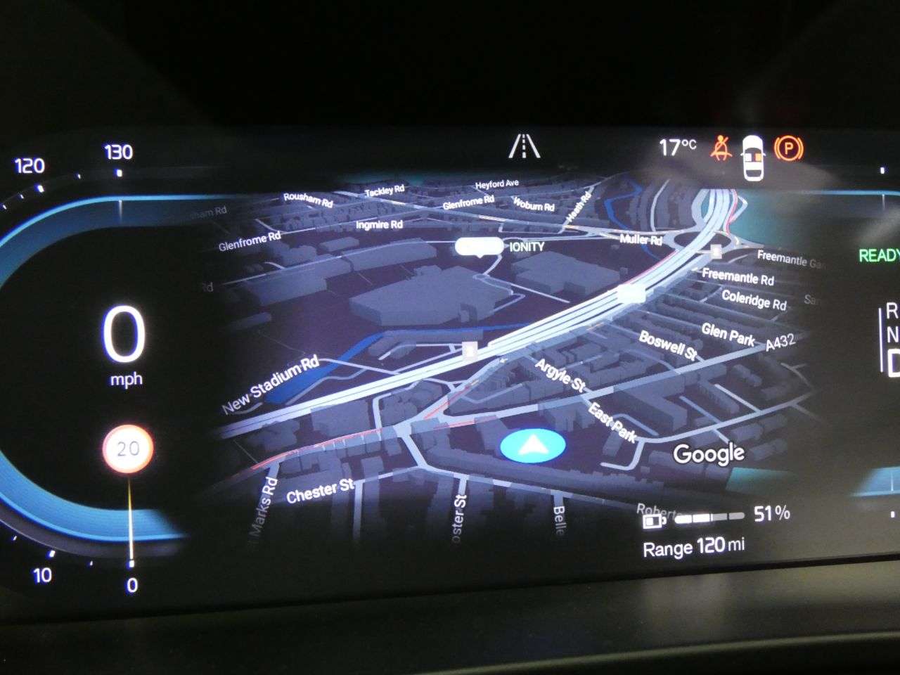 2023 VOLVO XC40 2023 VOLVO XC40