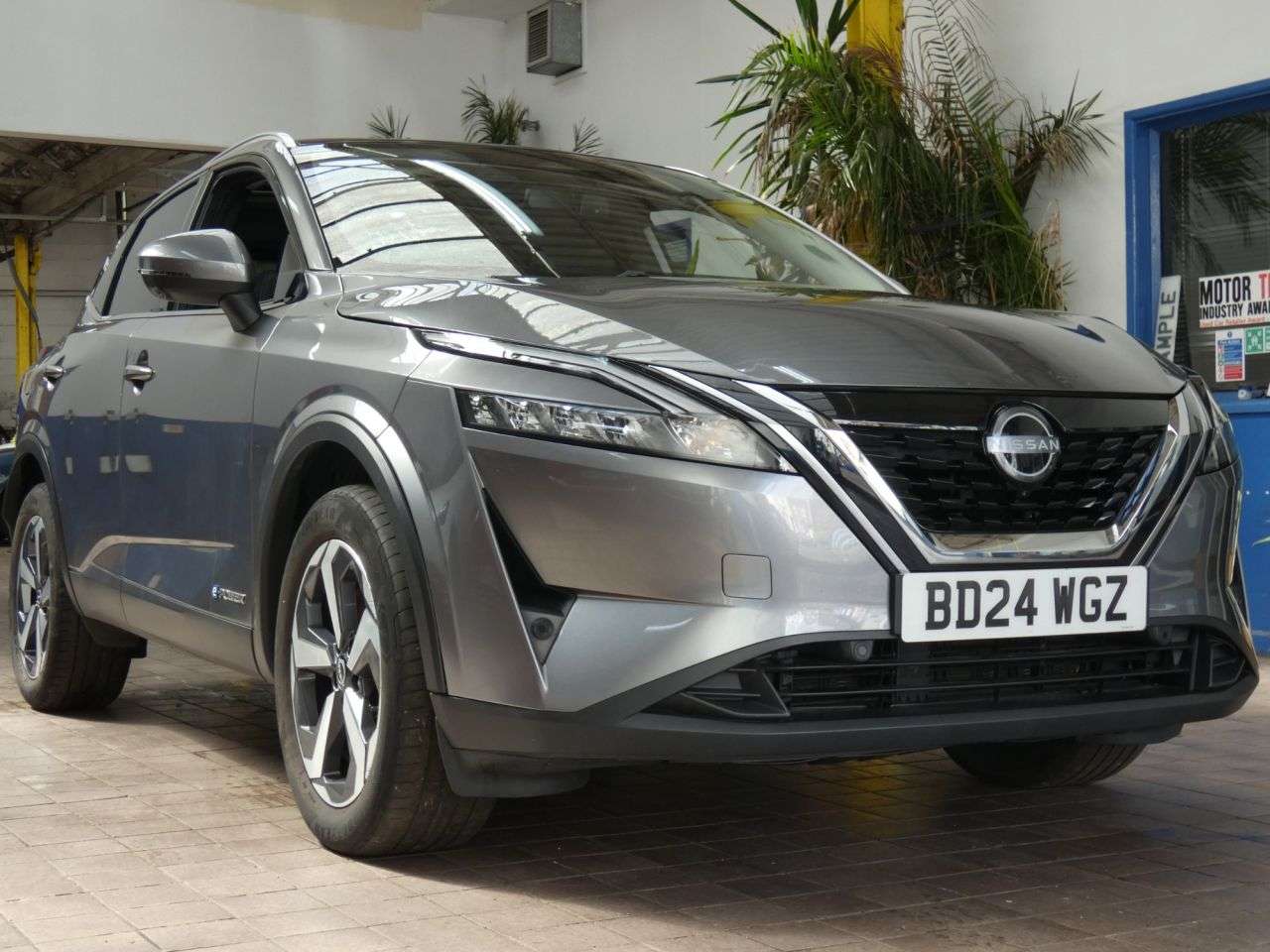 A 2024 NISSAN QASHQAI 1.5 h e-POWER N-Connecta SUV 5dr Petrol Hybrid Auto Euro 6 (s/s) (190 ps) L A 2024 NISSAN QASHQAI 1.5 h e-POWER N-Connecta SUV 5dr Petrol Hybrid Auto Euro 6 (s/s) (190 ps) L