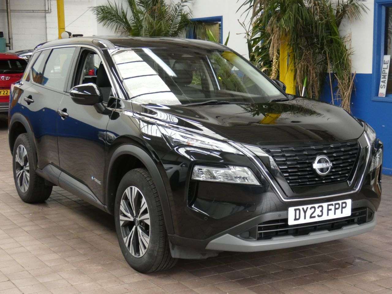 A 2023 NISSAN X-TRAIL 1.5 h e-POWER Acenta Premium SUV 5dr Petrol Hybrid Auto Euro 6 (s/s) (204 p A 2023 NISSAN X-TRAIL 1.5 h e-POWER Acenta Premium SUV 5dr Petrol Hybrid Auto Euro 6 (s/s) (204 p