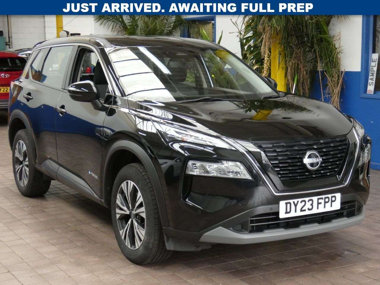 A 2023 NISSAN X-TRAIL 1.5 h e-POWER Acenta Premium SUV 5dr Petrol Hybrid Auto Euro 6 (s/s) (204 p A 2023 NISSAN X-TRAIL 1.5 h e-POWER Acenta Premium SUV 5dr Petrol Hybrid Auto Euro 6 (s/s) (204 p