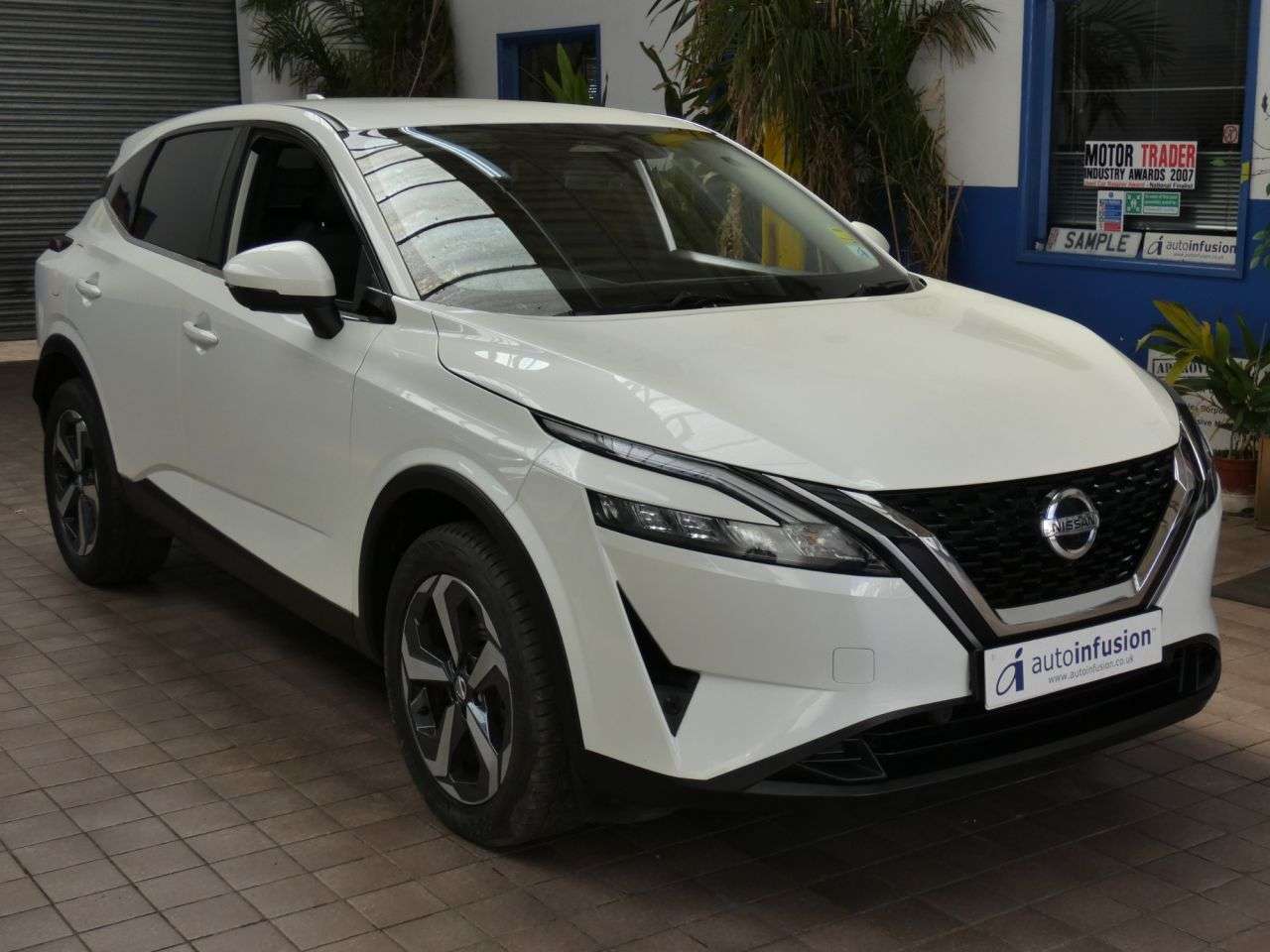 A 2022 NISSAN QASHQAI 1.3 DIG-T MHEV N-Connecta SUV 5dr Petrol Hybrid XTRON Euro 6 (s/s) (158 ps) A 2022 NISSAN QASHQAI 1.3 DIG-T MHEV N-Connecta SUV 5dr Petrol Hybrid XTRON Euro 6 (s/s) (158 ps)