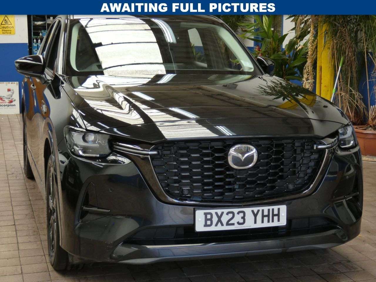 A 2023 MAZDA CX-60 2.5 e-SKYACTIV 17.8kWh Homura SUV 5dr Petrol Plug-in Hybrid Auto 4WD Euro 6 A 2023 MAZDA CX-60 2.5 e-SKYACTIV 17.8kWh Homura SUV 5dr Petrol Plug-in Hybrid Auto 4WD Euro 6